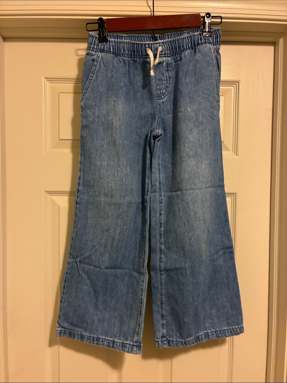 Cat & Jack Light Blue Wide-Leg Pull-On girl’s Jeans